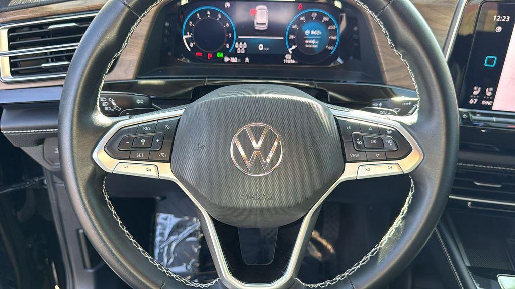 used 2024 Volkswagen Atlas car, priced at $29,981