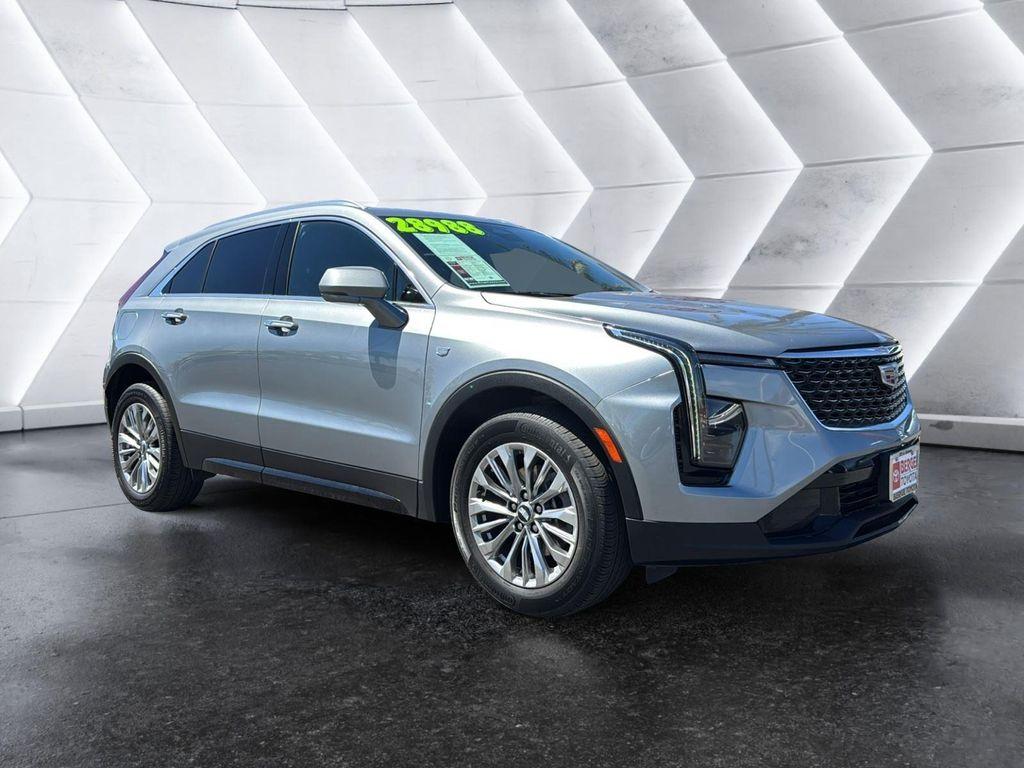 used 2024 Cadillac XT4 car, priced at $28,788