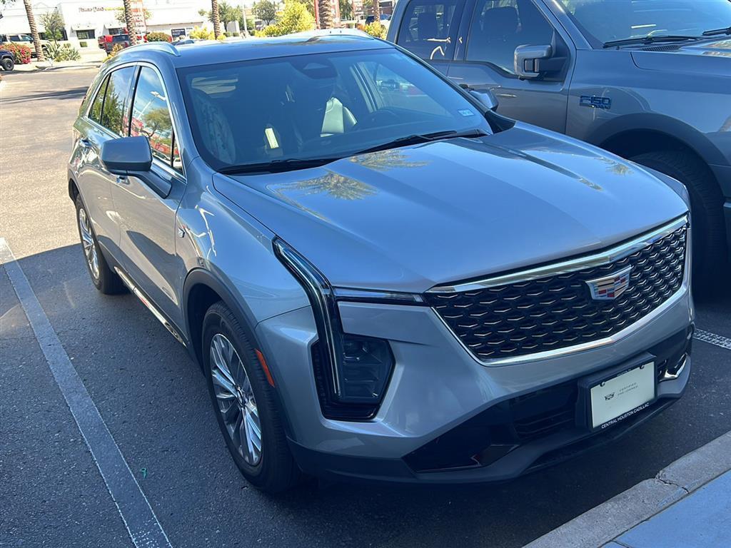 used 2024 Cadillac XT4 car, priced at $28,988