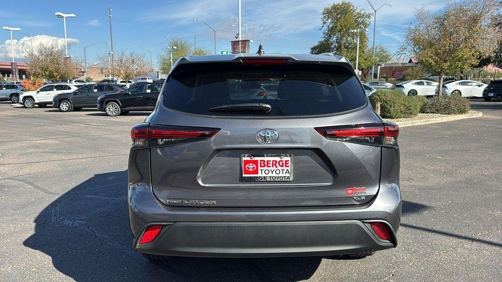 used 2024 Toyota Highlander car, priced at $41,988