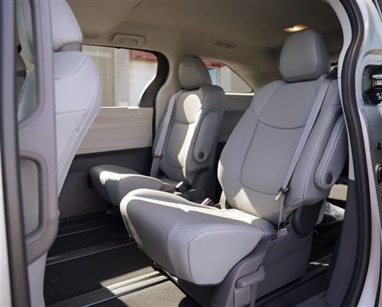 new 2026 Toyota Sienna car, priced at $53,065