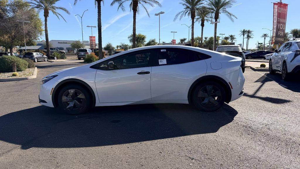 new 2026 Toyota Prius Plug-In Hybrid car, priced at $35,327