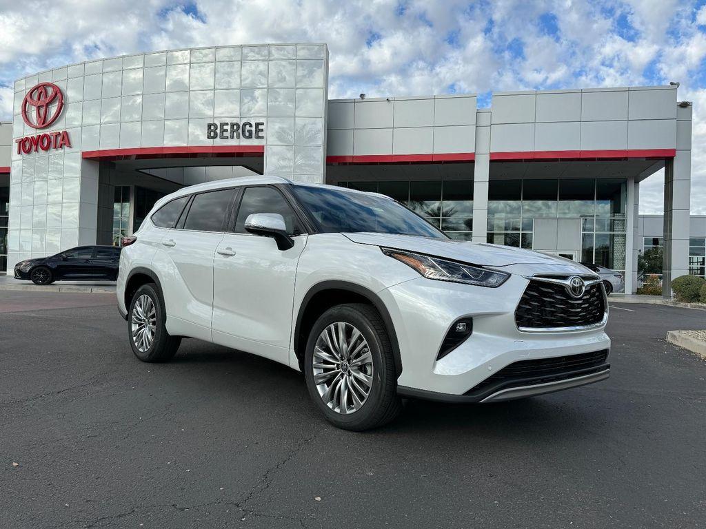 new 2026 Toyota Highlander car, priced at $59,687