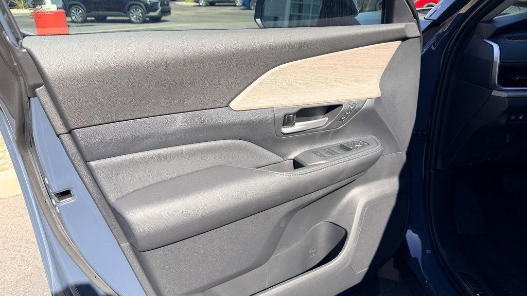 new 2026 Toyota Grand Highlander car, priced at $59,143