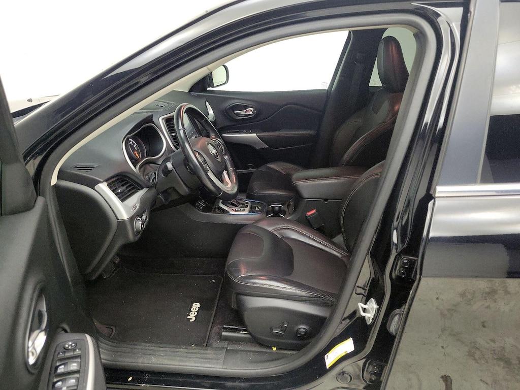 used 2018 Jeep Cherokee car, priced at $13,998