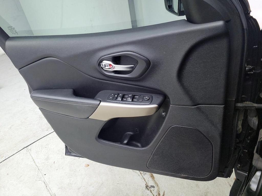 used 2017 Jeep Cherokee car, priced at $16,998