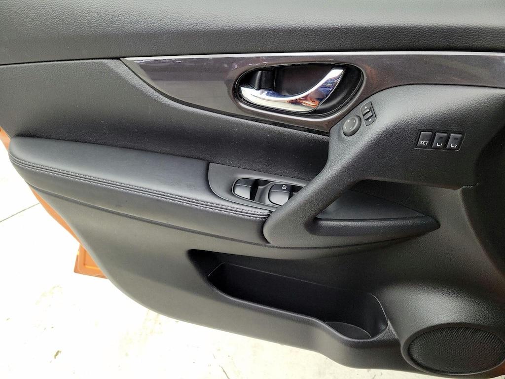 used 2020 Nissan Rogue car, priced at $19,998