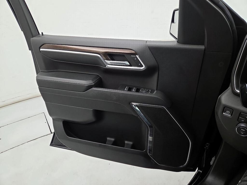 used 2023 Chevrolet Silverado 1500 car, priced at $34,998