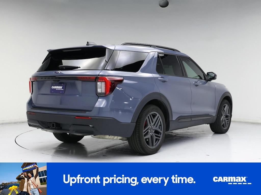 used 2025 Ford Explorer car, priced at $41,998
