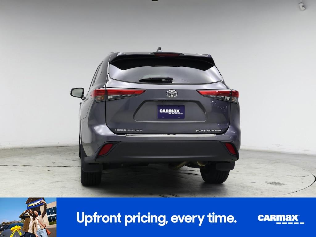 used 2021 Toyota Highlander car, priced at $30,998