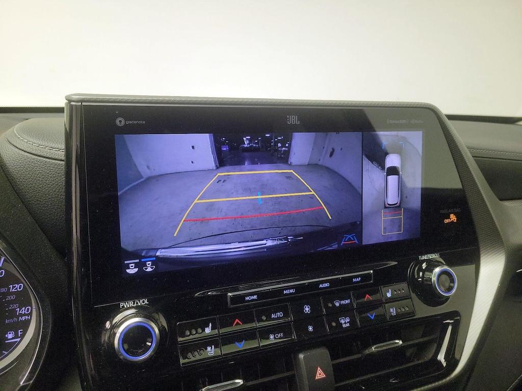 used 2021 Toyota Highlander car, priced at $30,998