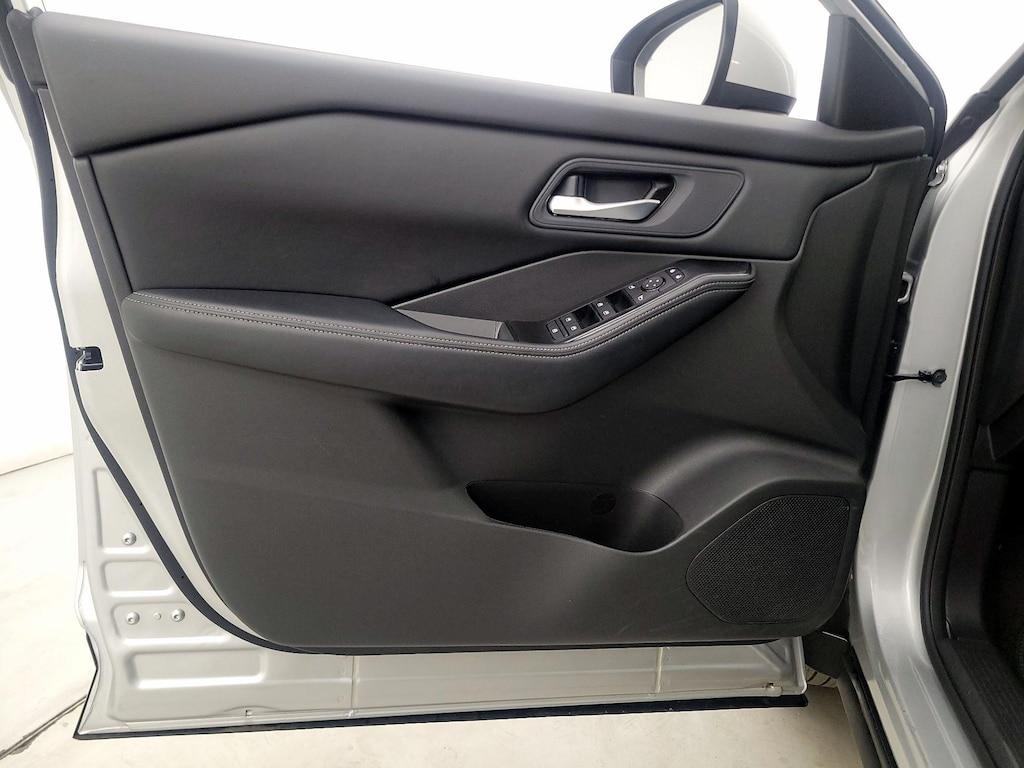 used 2025 Nissan Rogue car, priced at $24,998