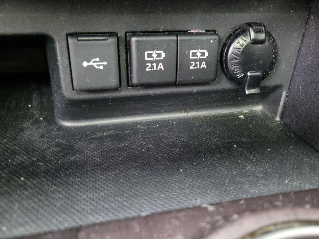 used 2021 Toyota Highlander car, priced at $28,998