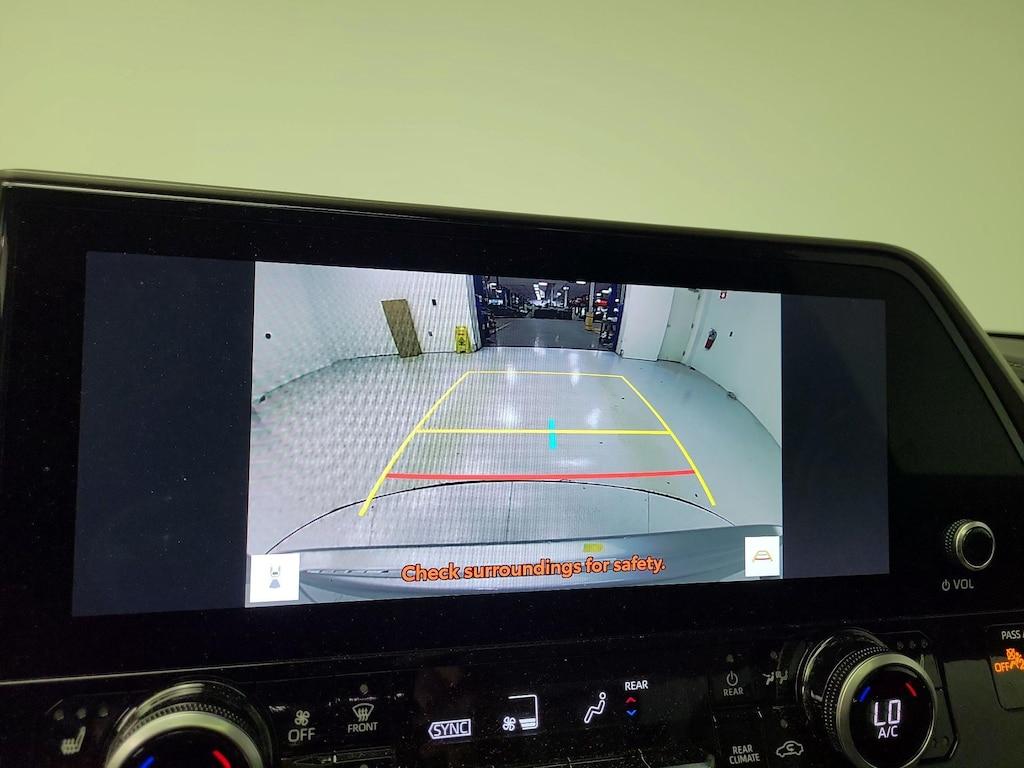 used 2023 Toyota Highlander Hybrid car, priced at $46,998