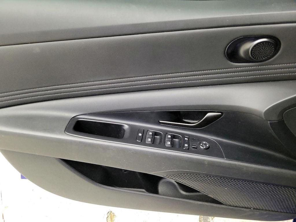 used 2025 Hyundai Elantra car, priced at $21,998