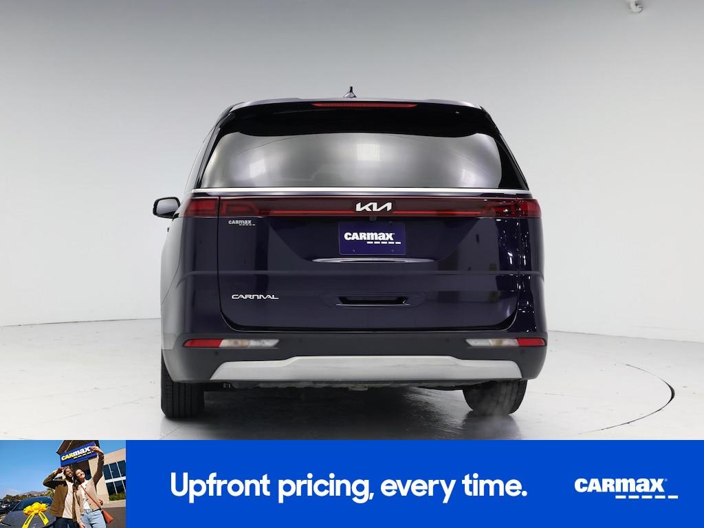 used 2023 Kia Carnival car, priced at $25,998