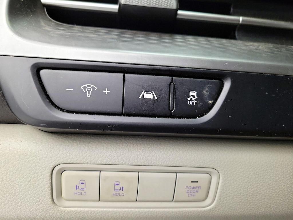 used 2023 Kia Carnival car, priced at $25,998