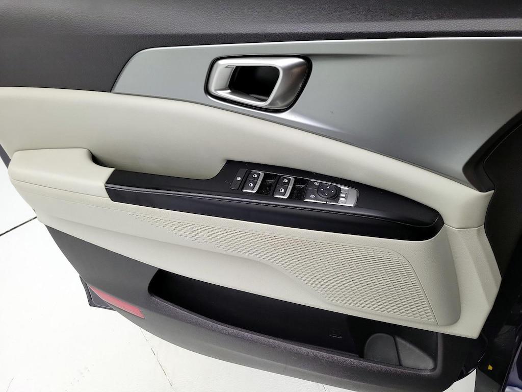 used 2023 Kia Carnival car, priced at $25,998