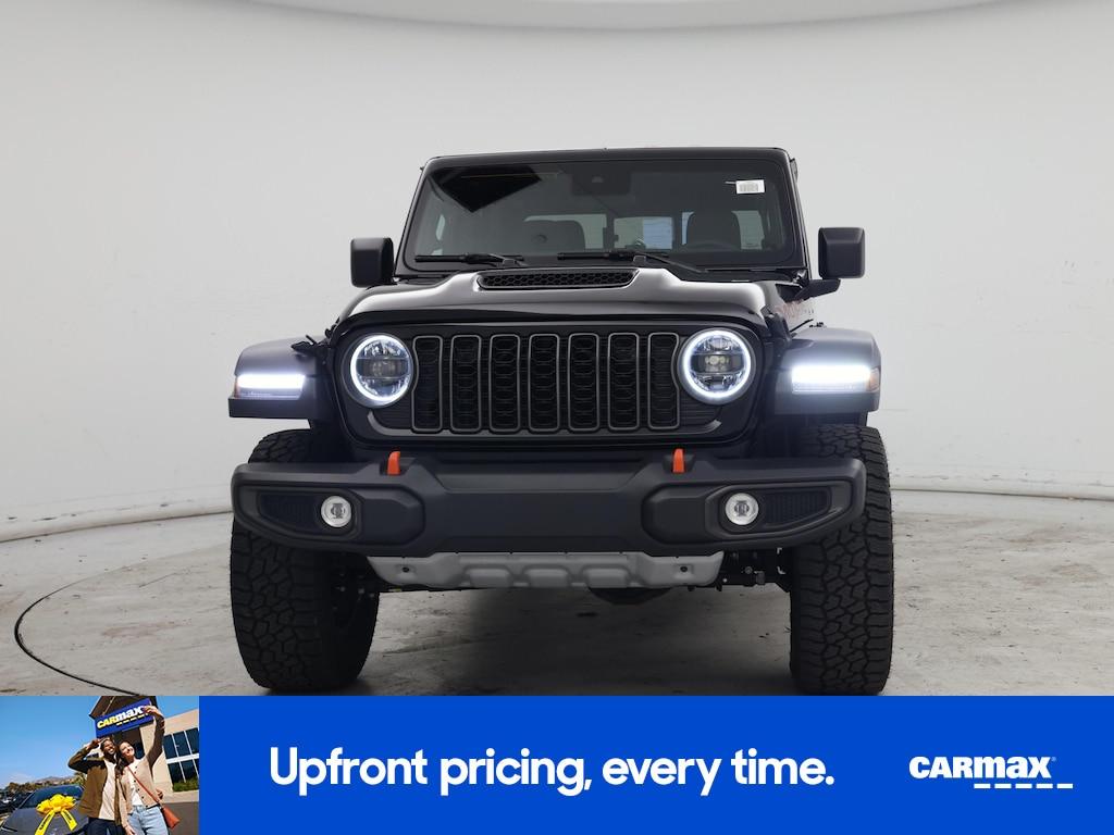 used 2025 Jeep Gladiator car, priced at $47,998