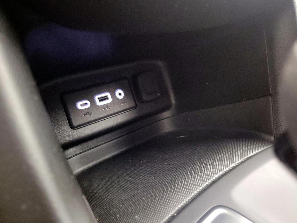 used 2022 Chevrolet Equinox car, priced at $18,998