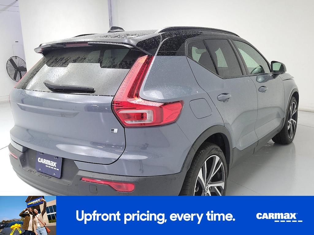 used 2022 Volvo XC40 car, priced at $24,998