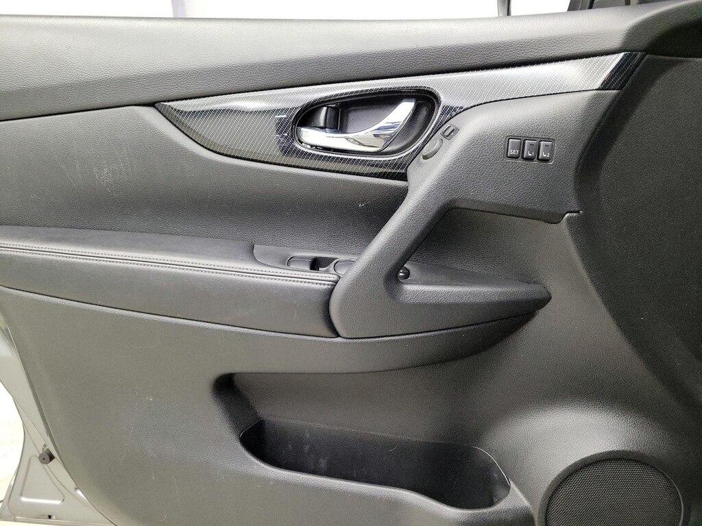 used 2017 Nissan Rogue car, priced at $13,998