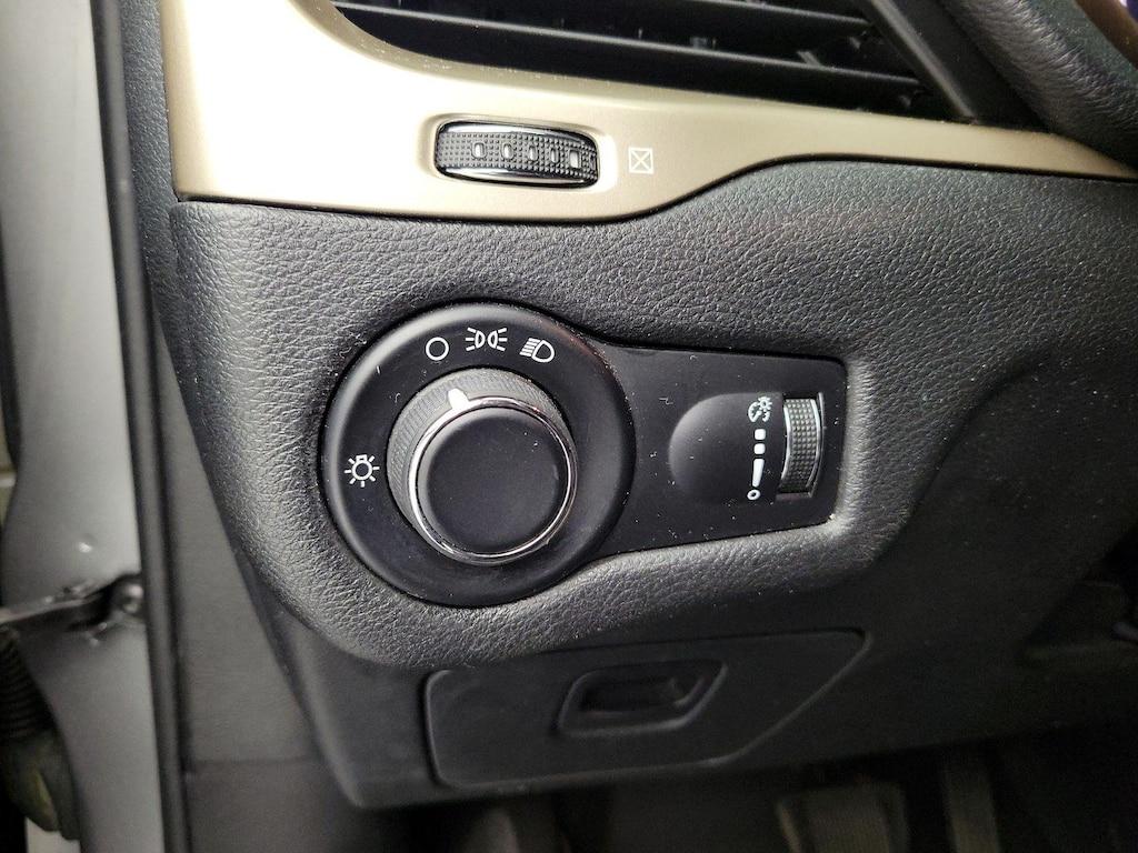 used 2015 Jeep Cherokee car, priced at $13,599