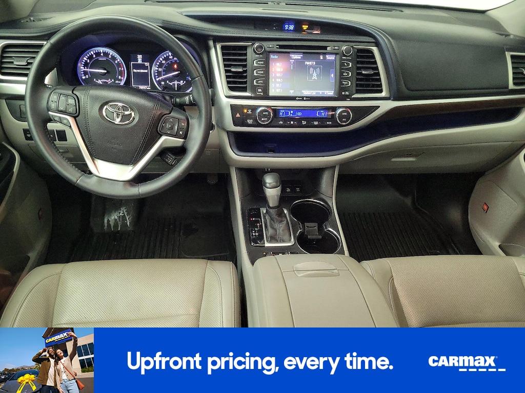 used 2015 Toyota Highlander car, priced at $24,998