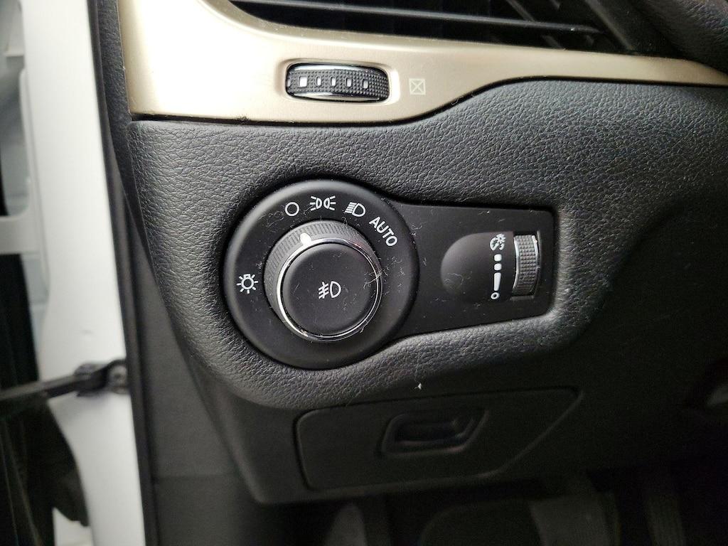 used 2018 Jeep Cherokee car, priced at $16,998