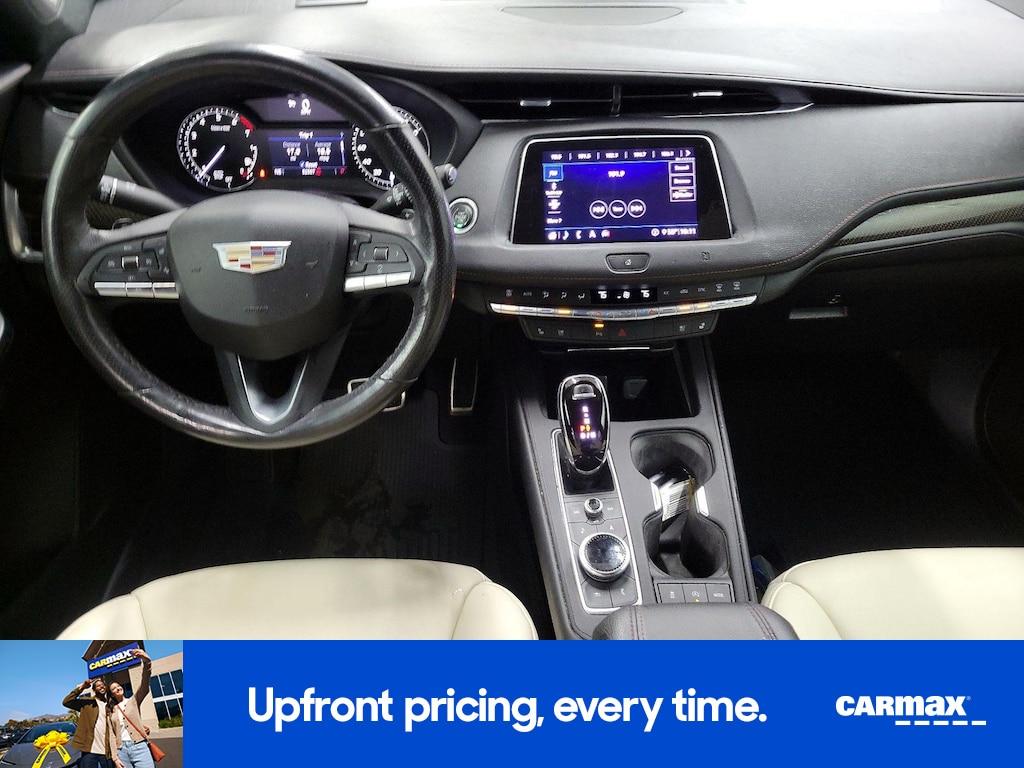 used 2020 Cadillac XT4 car, priced at $22,998