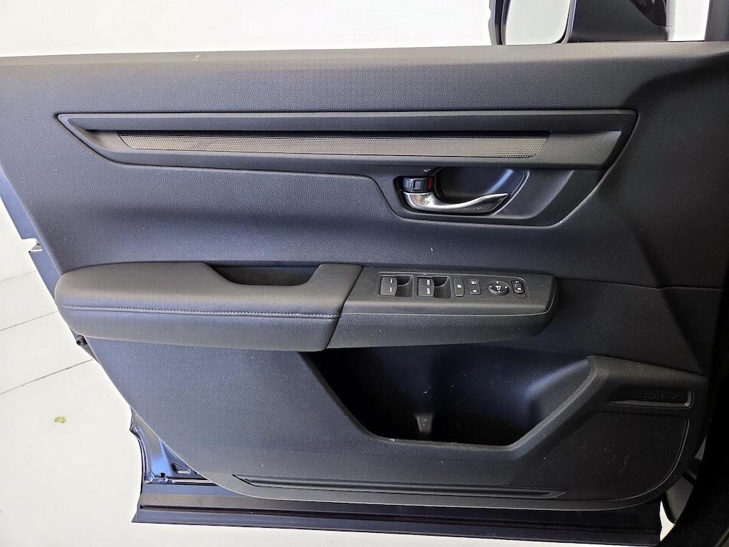 used 2025 Honda CR-V car, priced at $31,998