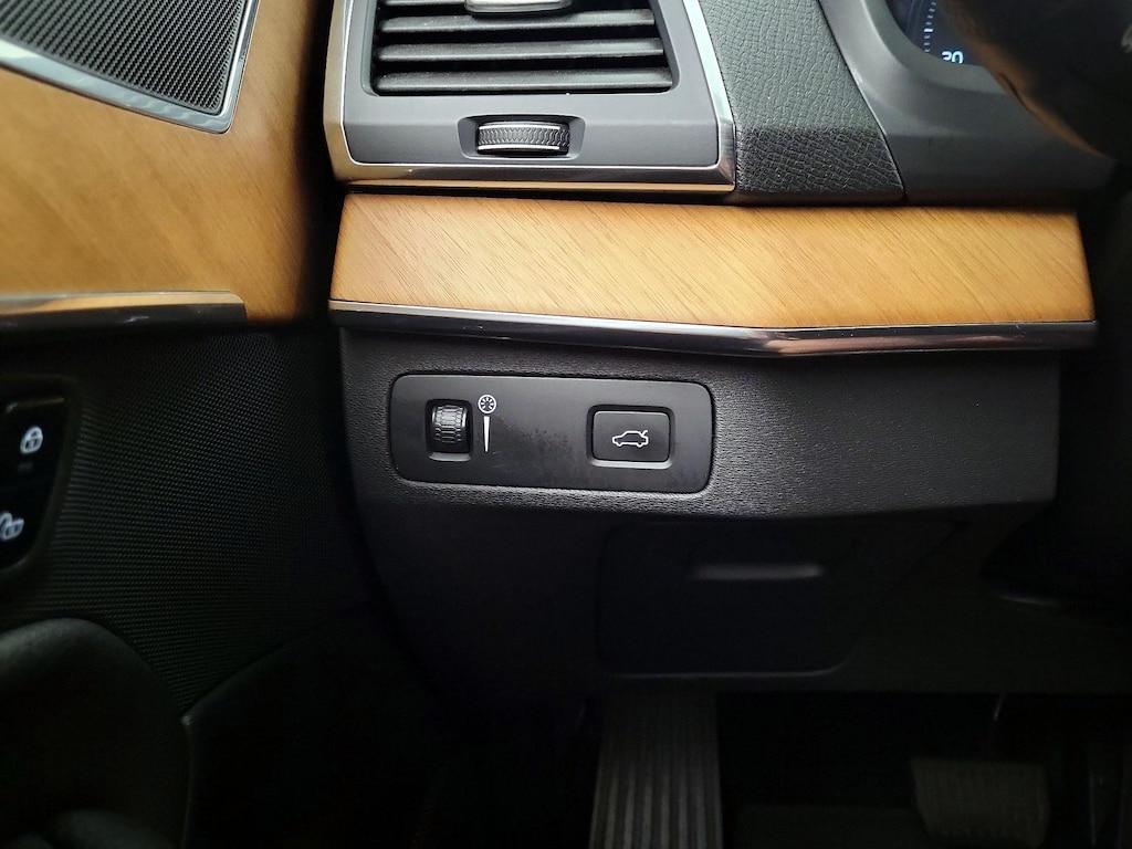 used 2021 Volvo XC90 car, priced at $28,998