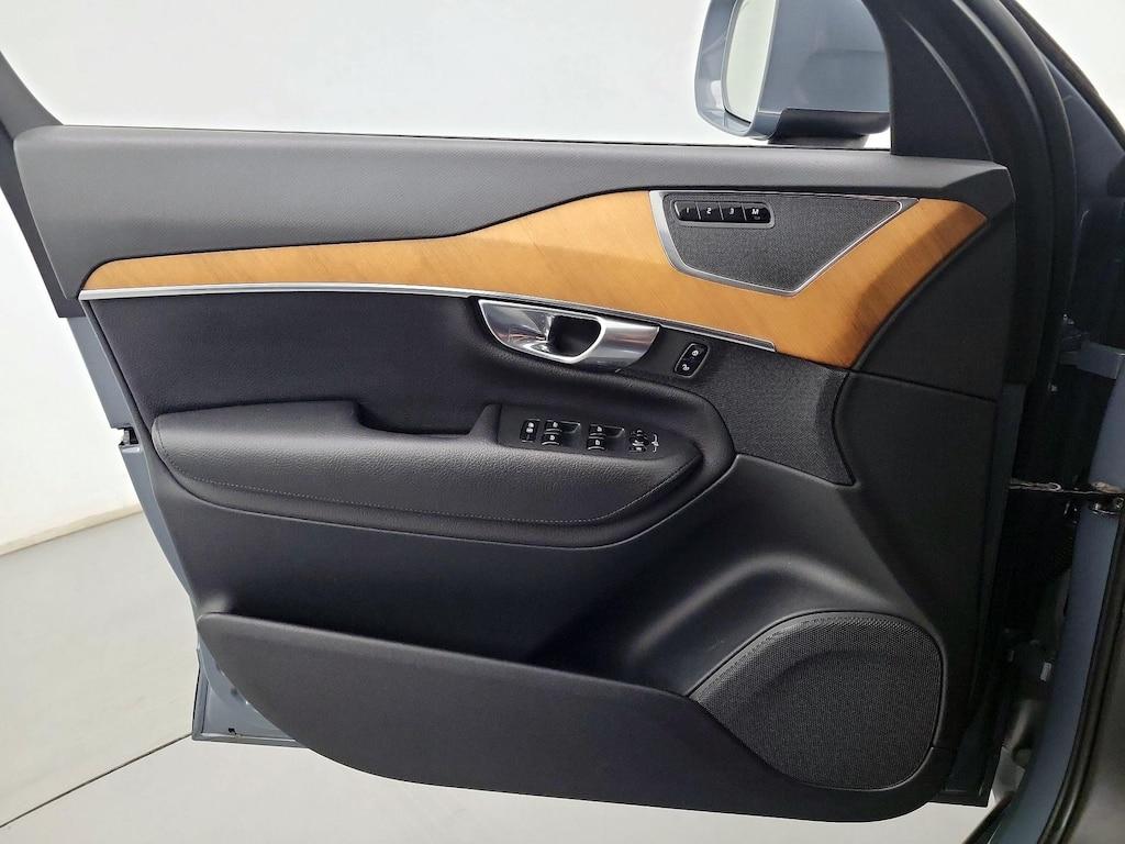 used 2021 Volvo XC90 car, priced at $28,998