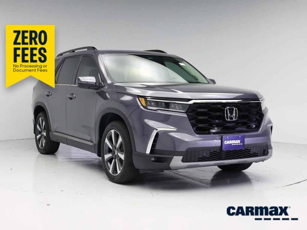 used 2025 Honda Pilot car, priced at $46,998