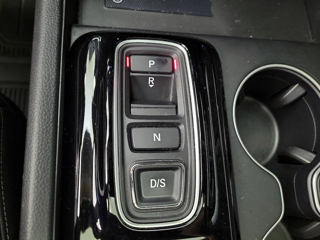 used 2025 Honda Pilot car, priced at $46,998