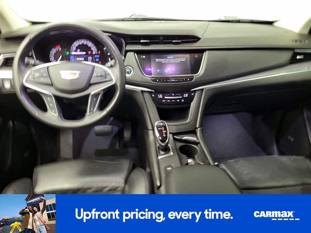 used 2017 Cadillac XT5 car, priced at $19,998