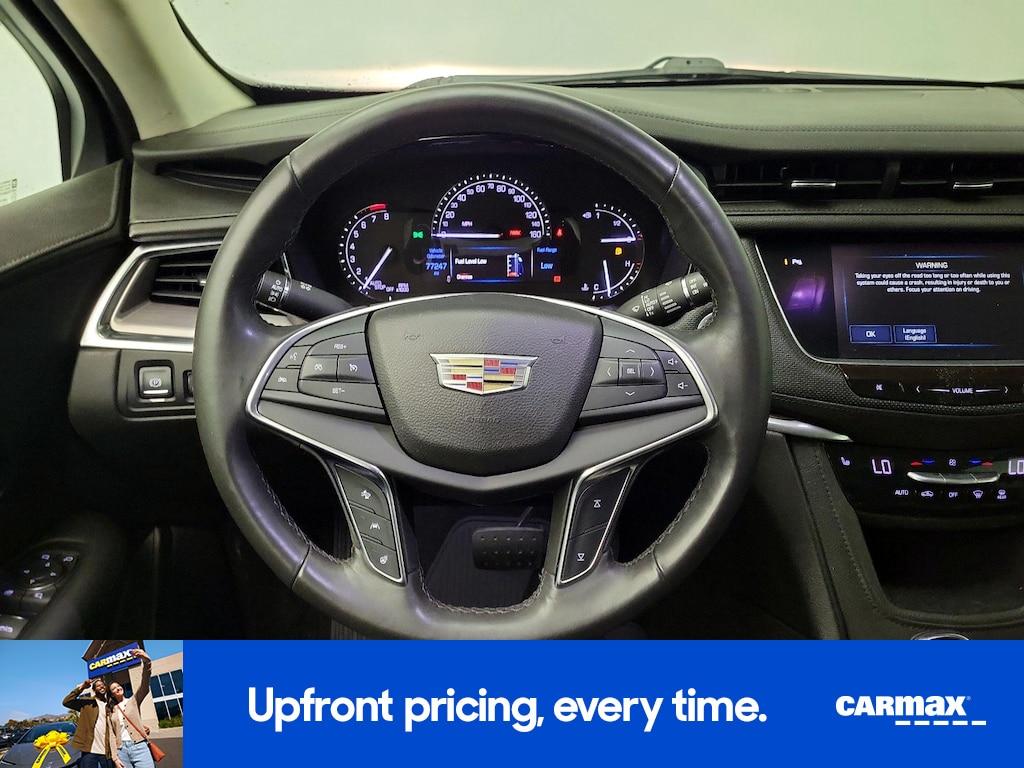 used 2017 Cadillac XT5 car, priced at $19,998