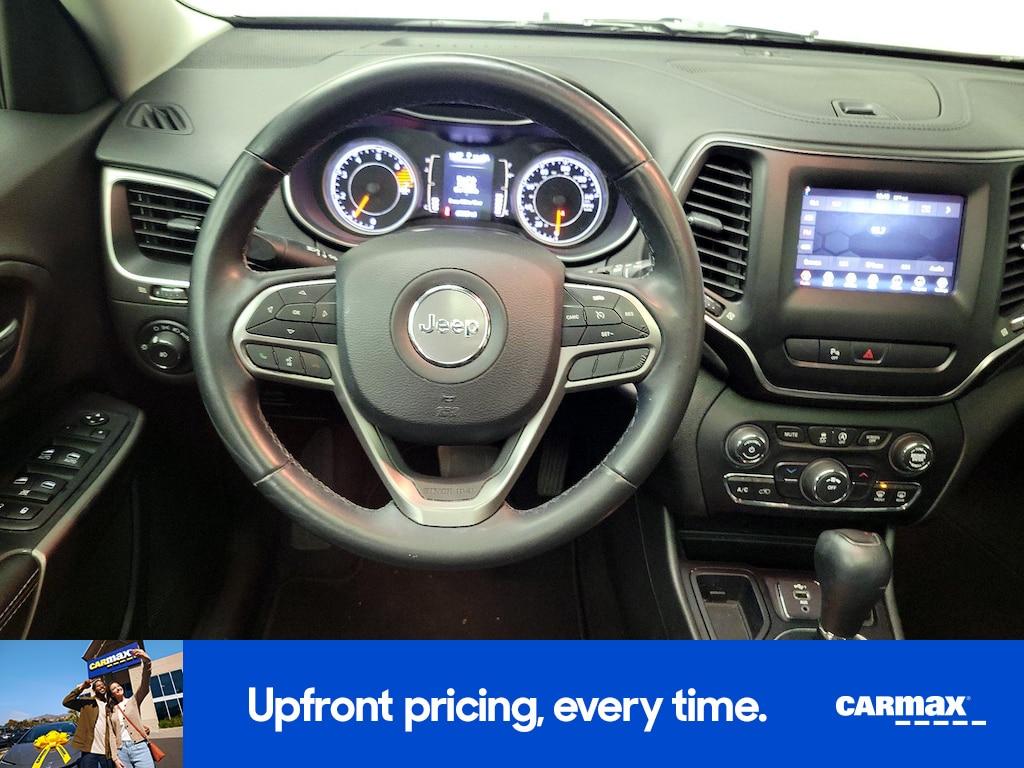 used 2019 Jeep Cherokee car, priced at $17,998