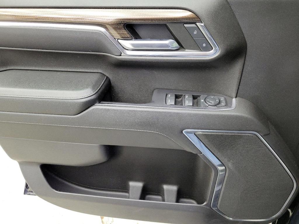 used 2022 Chevrolet Silverado 1500 car, priced at $34,998