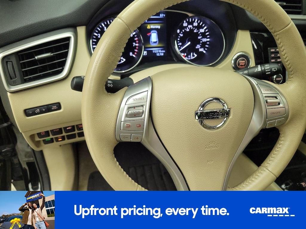used 2015 Nissan Rogue car, priced at $12,998
