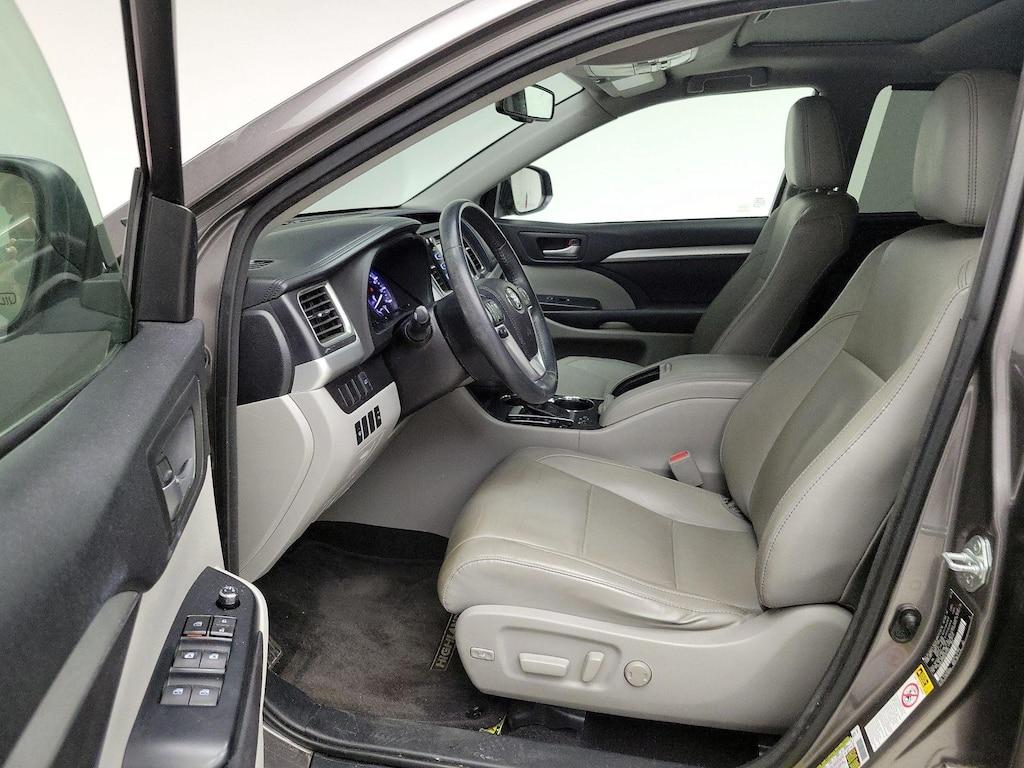 used 2016 Toyota Highlander car, priced at $19,998