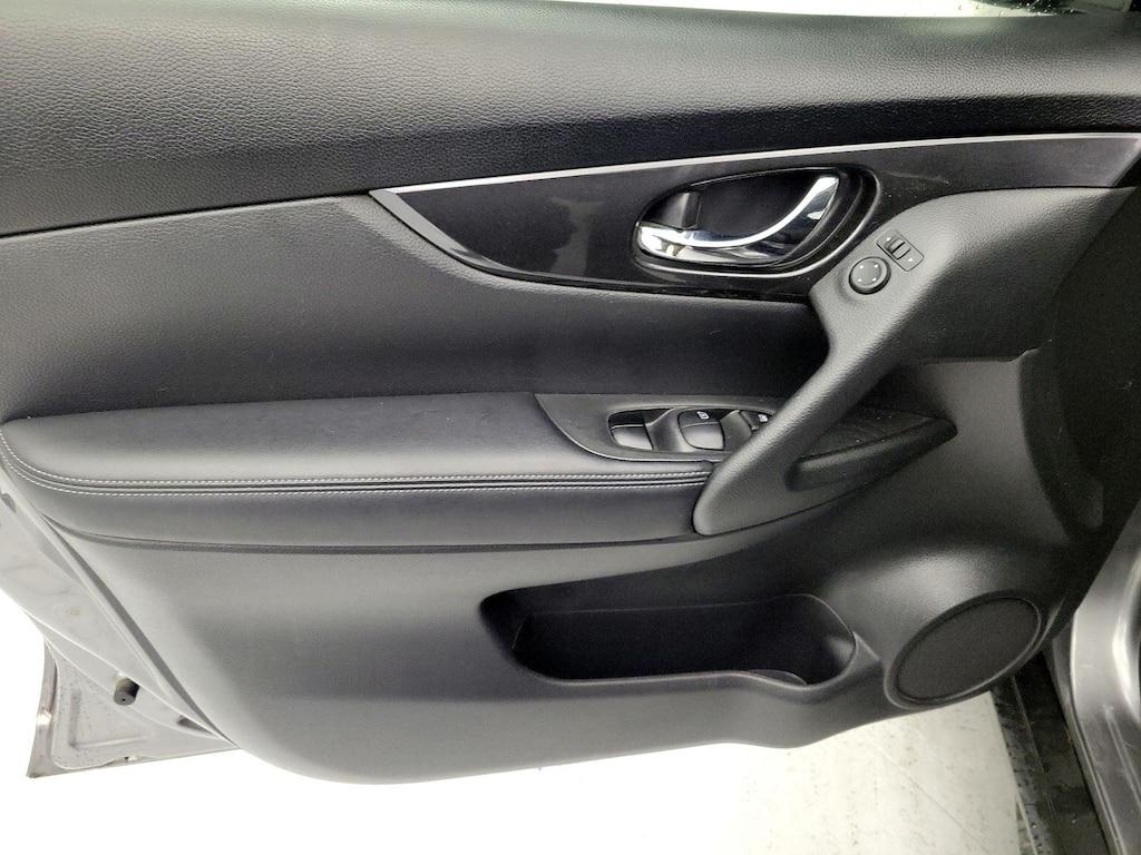 used 2018 Nissan Rogue car, priced at $17,998