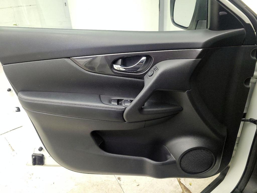 used 2019 Nissan Rogue car, priced at $14,599