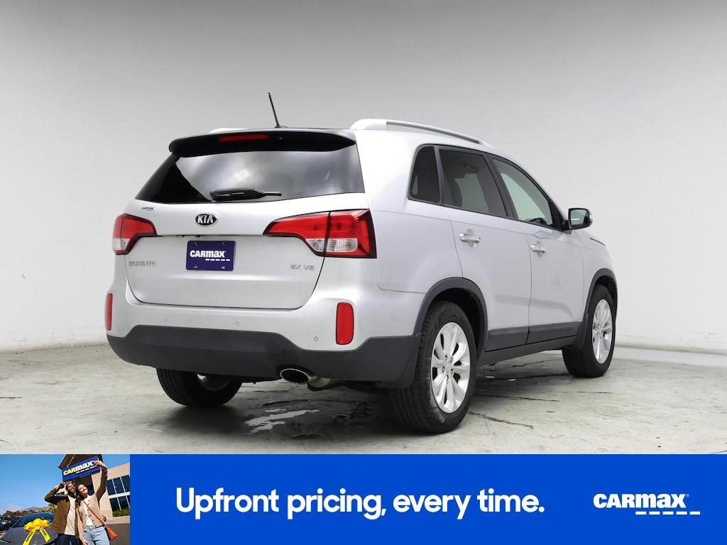 used 2015 Kia Sorento car, priced at $13,998