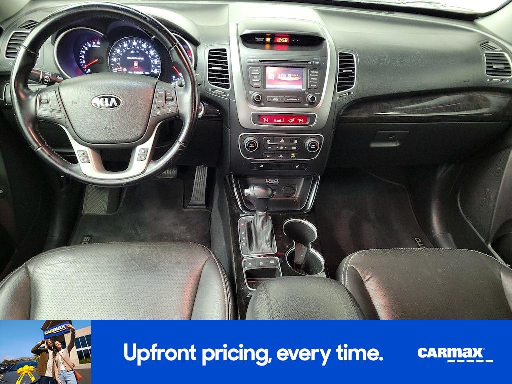 used 2015 Kia Sorento car, priced at $13,998