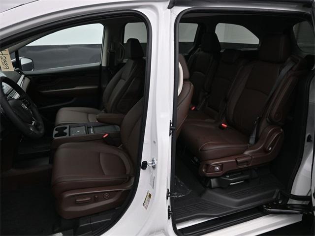 new 2026 Honda Odyssey car, priced at $47,930