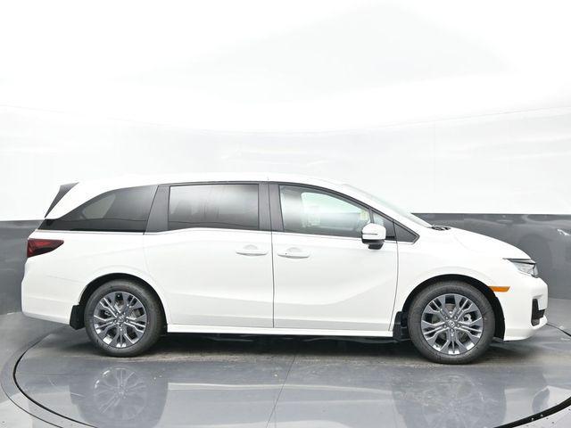 new 2026 Honda Odyssey car, priced at $47,930