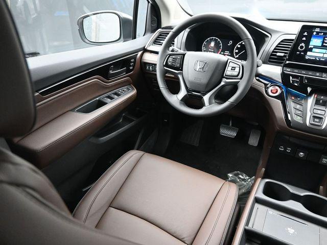 new 2026 Honda Odyssey car, priced at $47,930