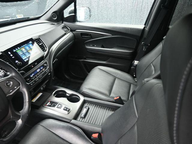 used 2022 Honda Passport car, priced at $27,500