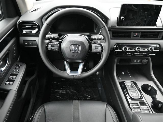 new 2025 Honda Pilot car, priced at $42,710